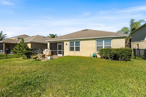 1486 Lexington Square SW Vero Beach FL 32962