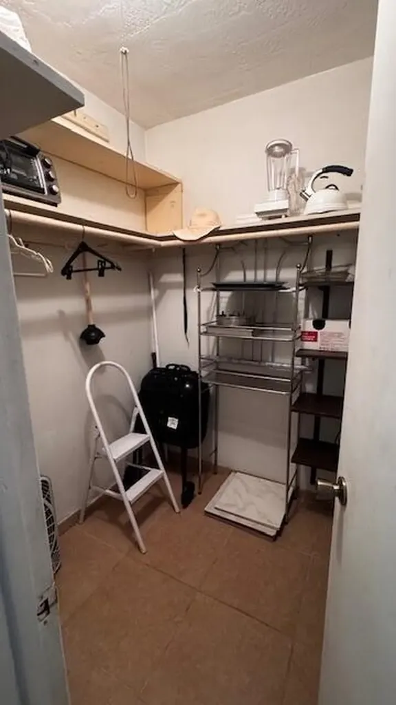 2000 NE 51st Court Fort Lauderdale FL 33308