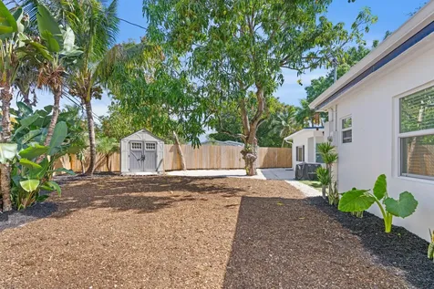 1517 NW 12th Avenue Fort Lauderdale FL 33311