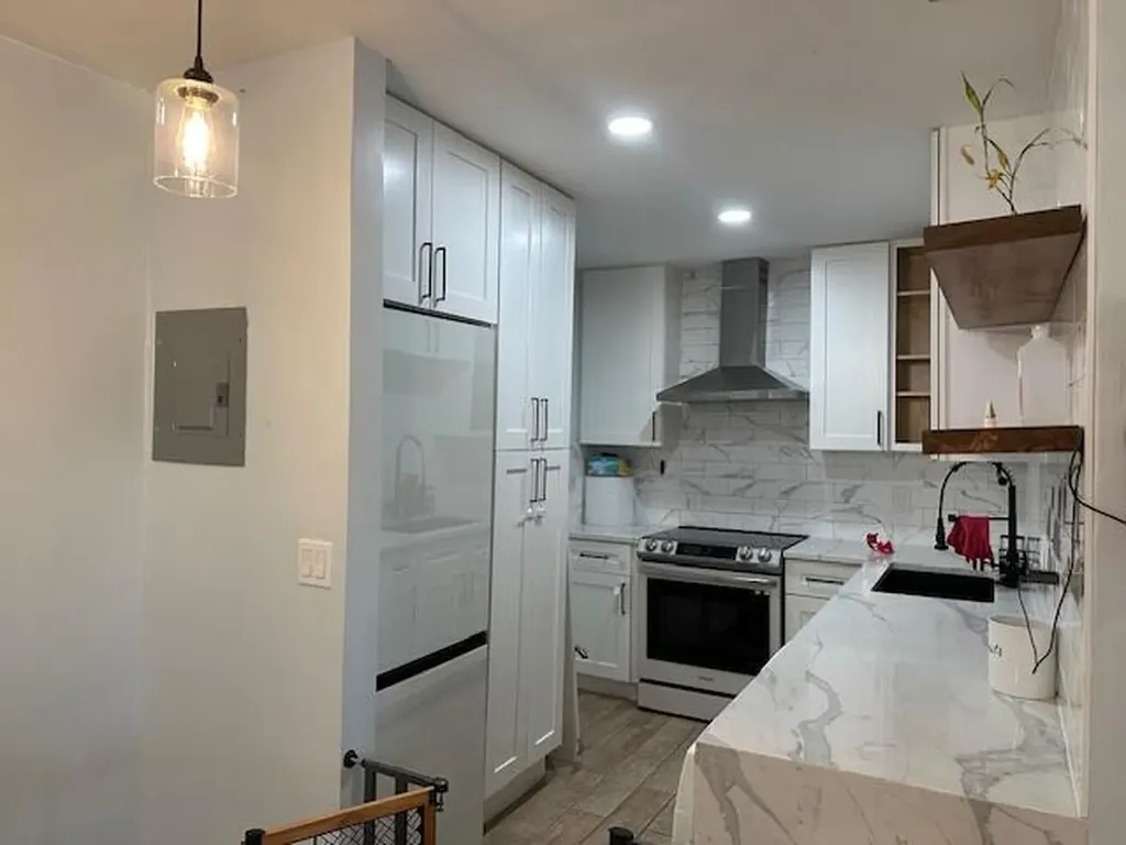 2220 NE 68th Street Fort Lauderdale FL 33308