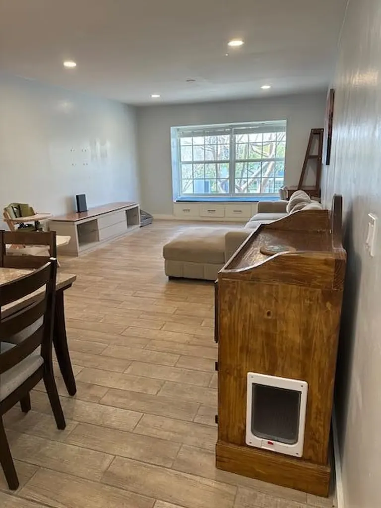 2220 NE 68th Street Fort Lauderdale FL 33308