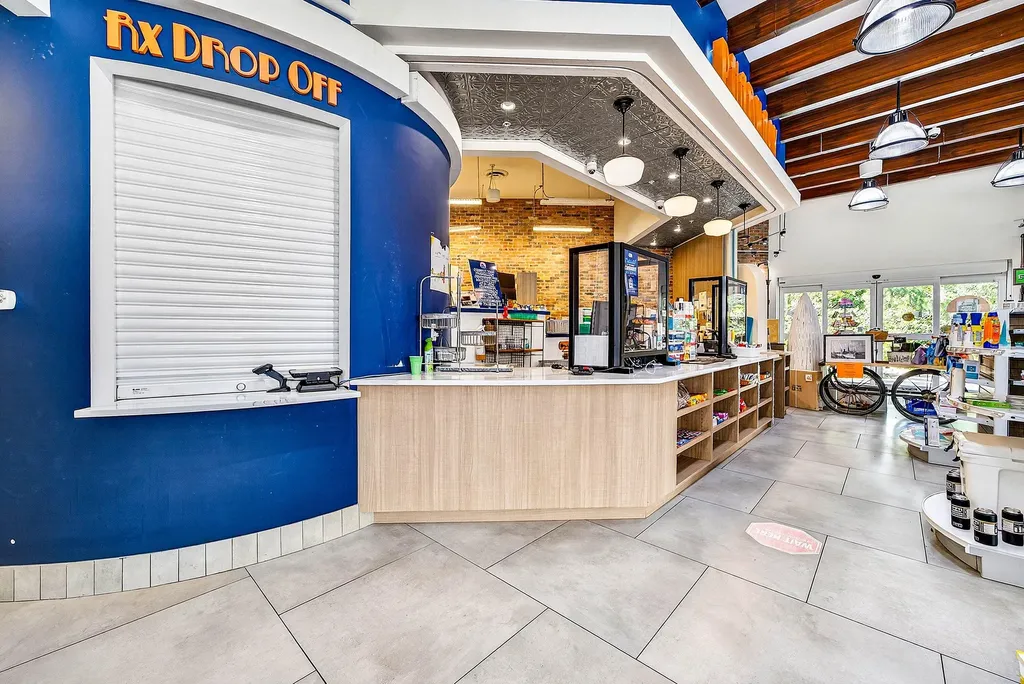 124 NE 5th Avenue Delray Beach FL