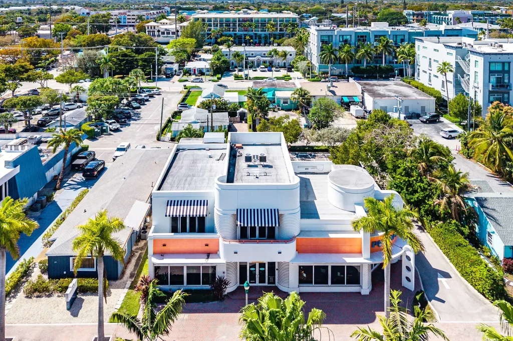 124 NE 5th Avenue Delray Beach FL