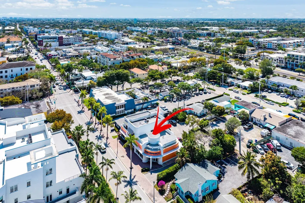124 NE 5th Avenue Delray Beach FL