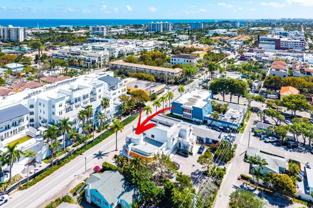 124 NE 5th Avenue Delray Beach FL
