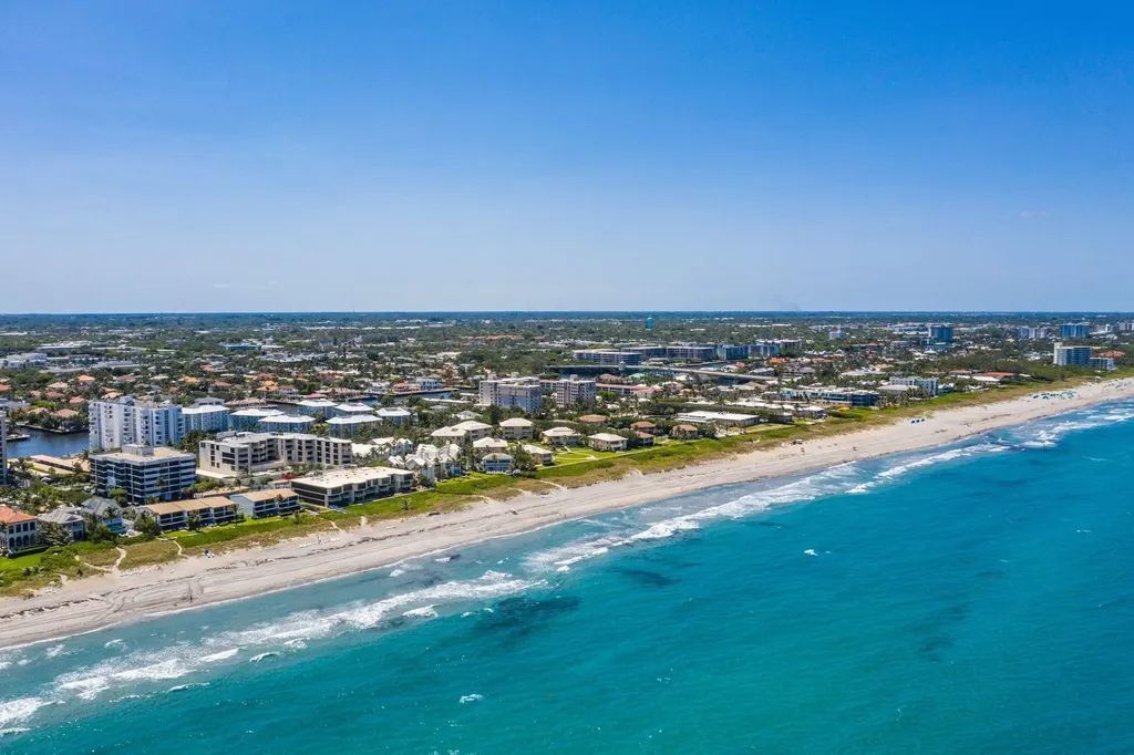 124 NE 5th Avenue Delray Beach FL