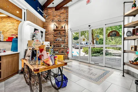 124 NE 5th Avenue Delray Beach FL