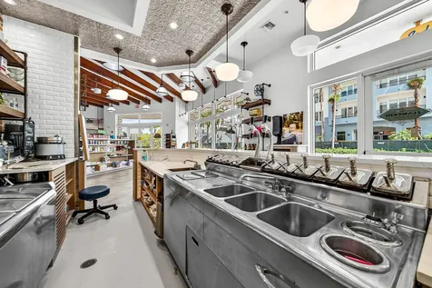 124 NE 5th Avenue Delray Beach FL