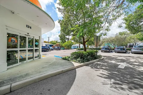 124 NE 5th Avenue Delray Beach FL