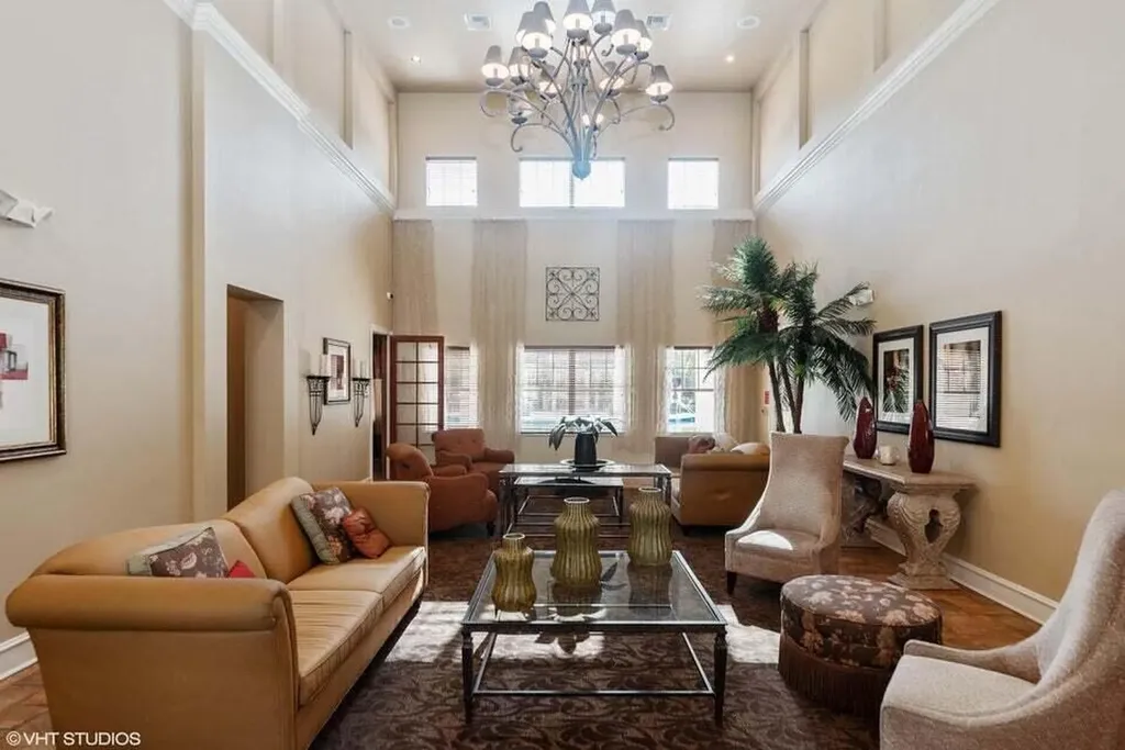 6410 Emerald Dunes Drive West Palm Beach FL 33411
