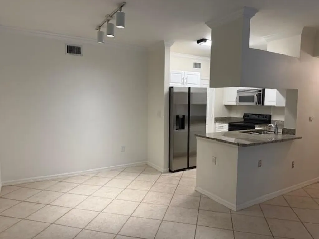6410 Emerald Dunes Drive West Palm Beach FL 33411