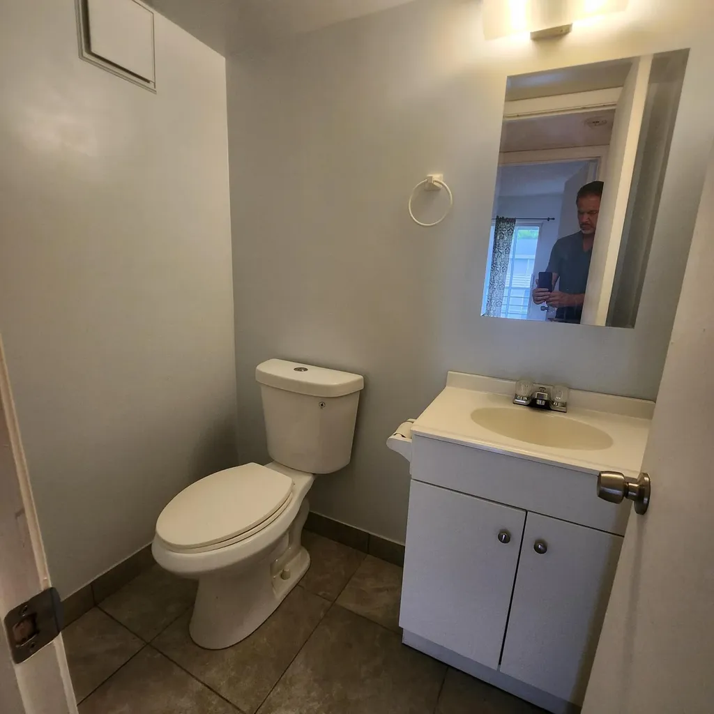 643 Durham W Deerfield Beach FL 33442