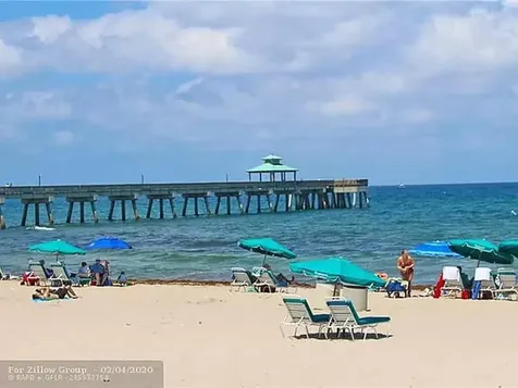 643 Durham W Deerfield Beach FL 33442