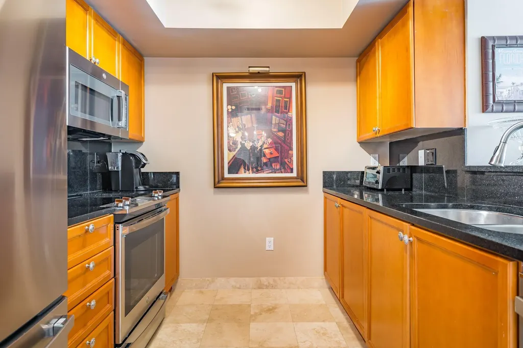 99 SE Mizner Boulevard Boca Raton FL 33432