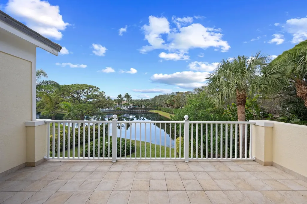 113 Caballo Lane Jupiter FL 33458