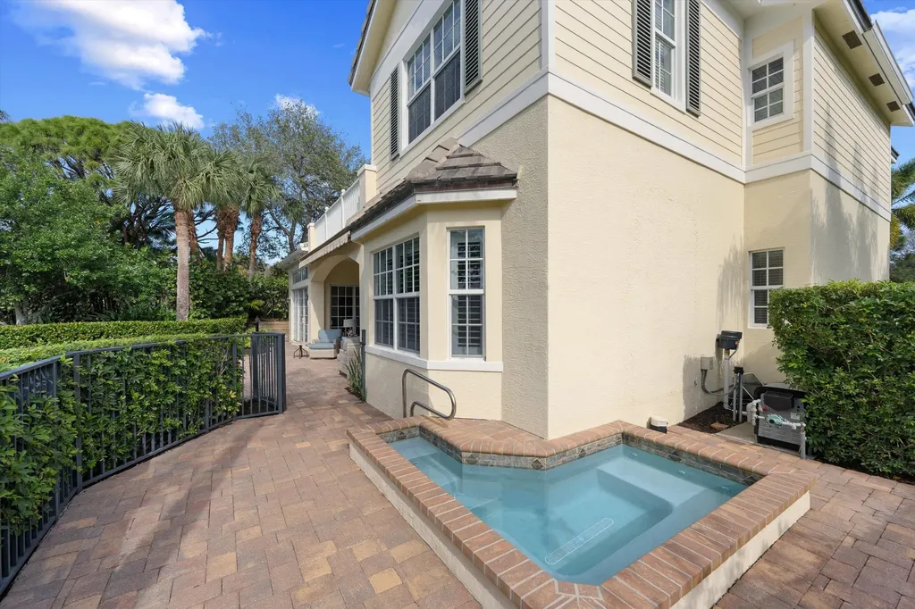 113 Caballo Lane Jupiter FL 33458