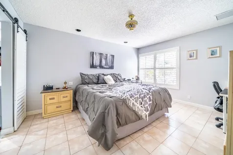 2051 NW 35th Terrace Coconut Creek FL 33066