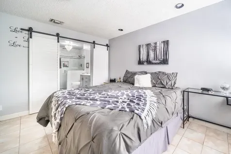2051 NW 35th Terrace Coconut Creek FL 33066