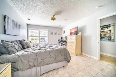 2051 NW 35th Terrace Coconut Creek FL 33066