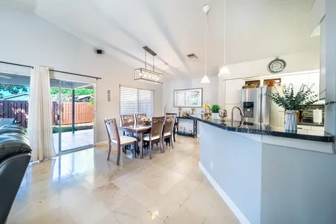2051 NW 35th Terrace Coconut Creek FL 33066
