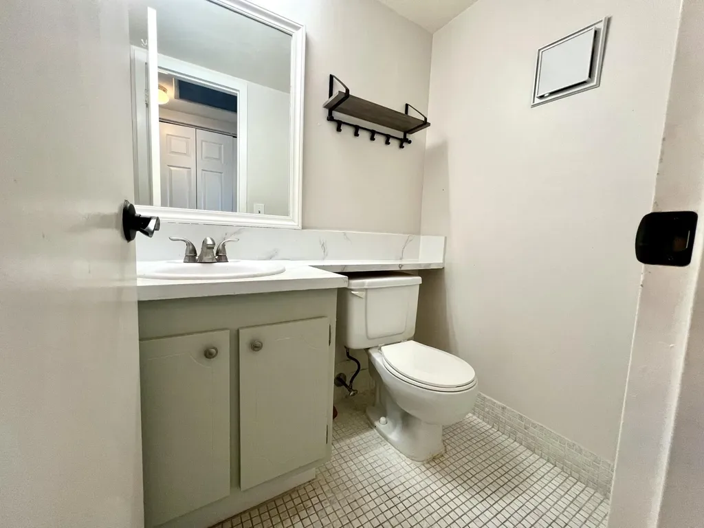 209 Suffolk E Boca Raton FL 33434