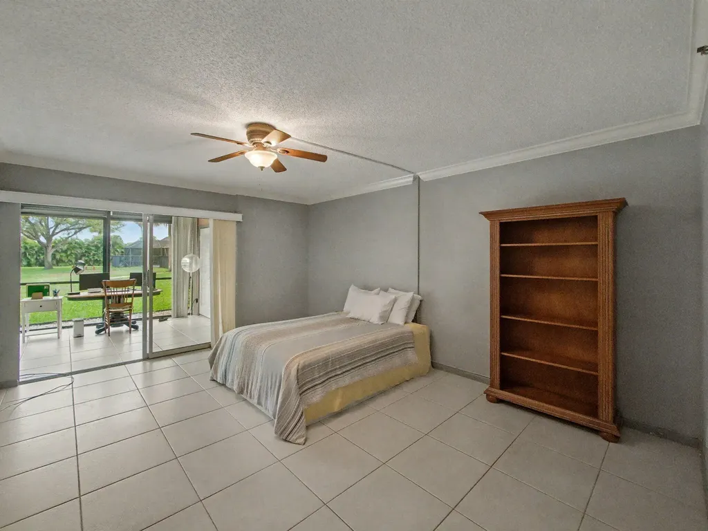 9220 SW 14th Street Boca Raton FL 33428