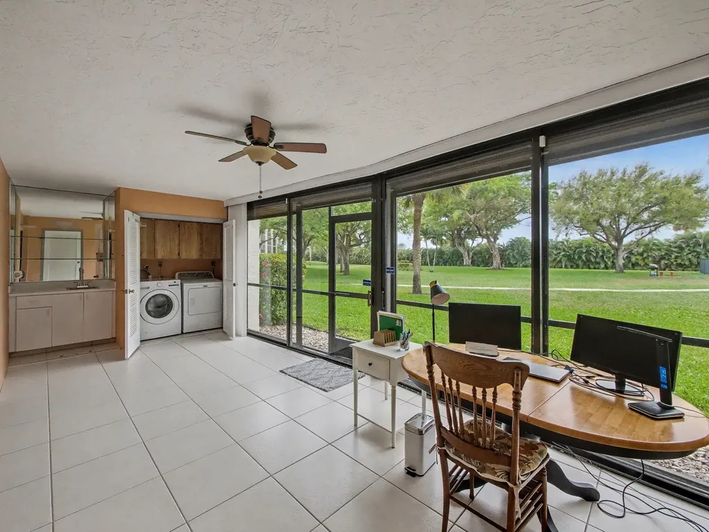 9220 SW 14th Street Boca Raton FL 33428