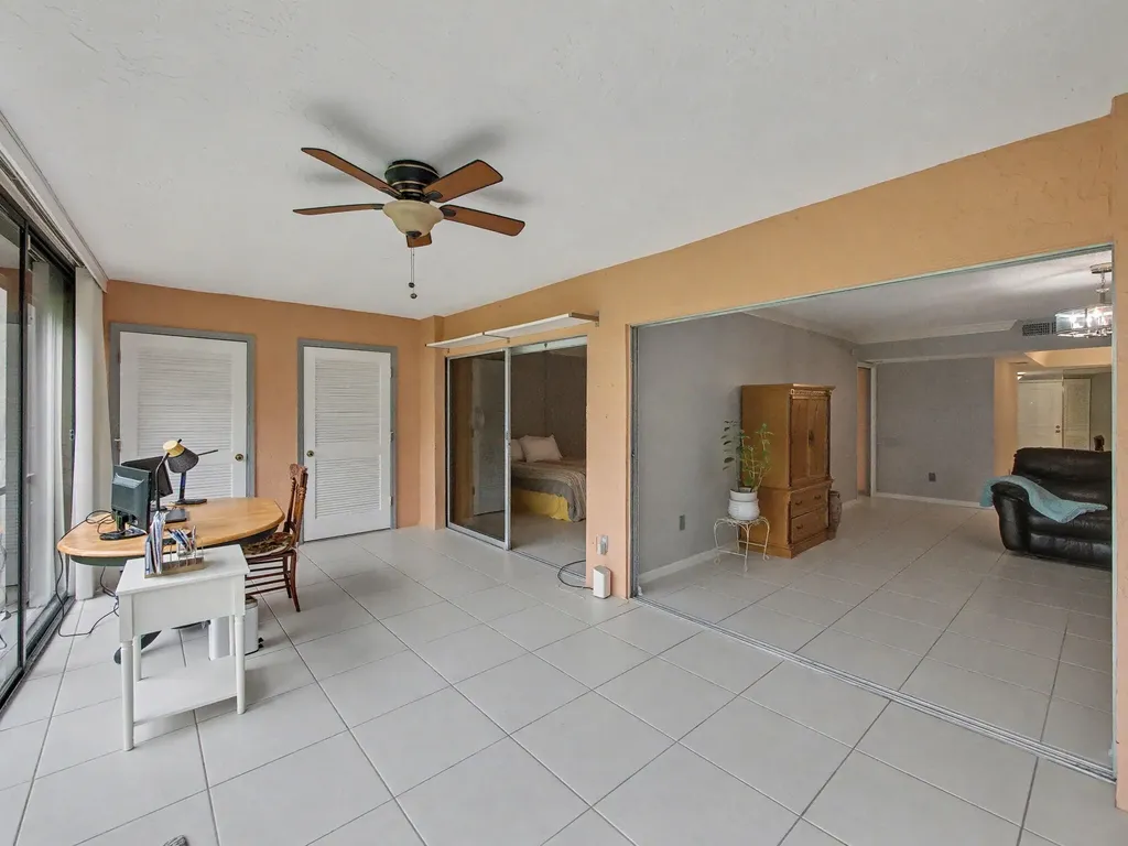 9220 SW 14th Street Boca Raton FL 33428