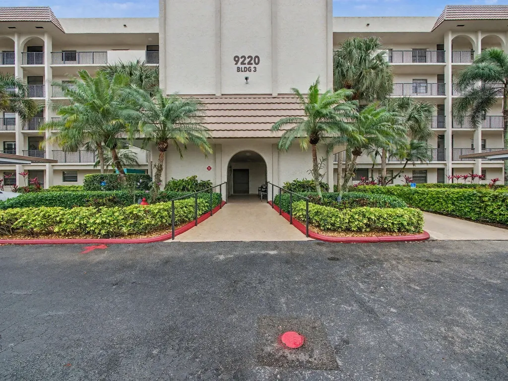 9220 SW 14th Street Boca Raton FL 33428