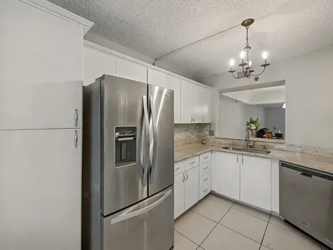 9220 SW 14th Street Boca Raton FL 33428