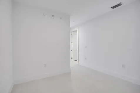 151 N Seabreeze Boulevard Fort Lauderdale FL 33304