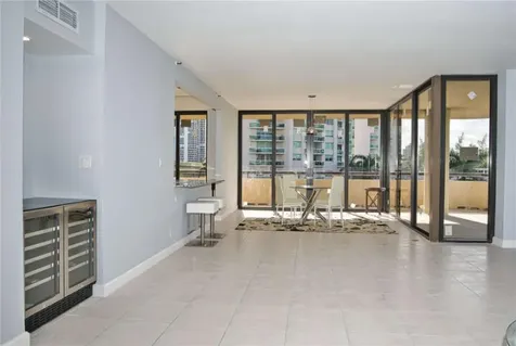 19355 Turnberry Way Miami FL 33180