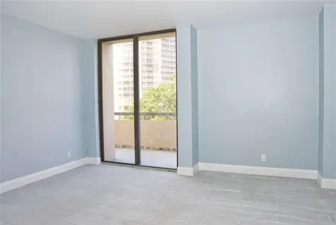 19355 Turnberry Way Miami FL 33180