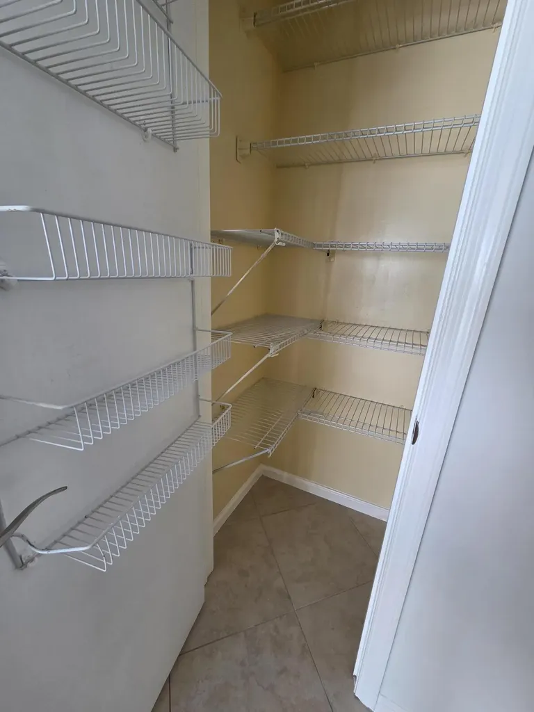 10100 S 43rd Trail S Boynton Beach FL 33436