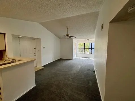 2796 S University Drive Davie FL 33328