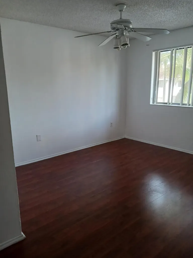 3187 Coral Lake Coral Springs FL 33065