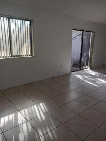 3187 Coral Lake Coral Springs FL 33065