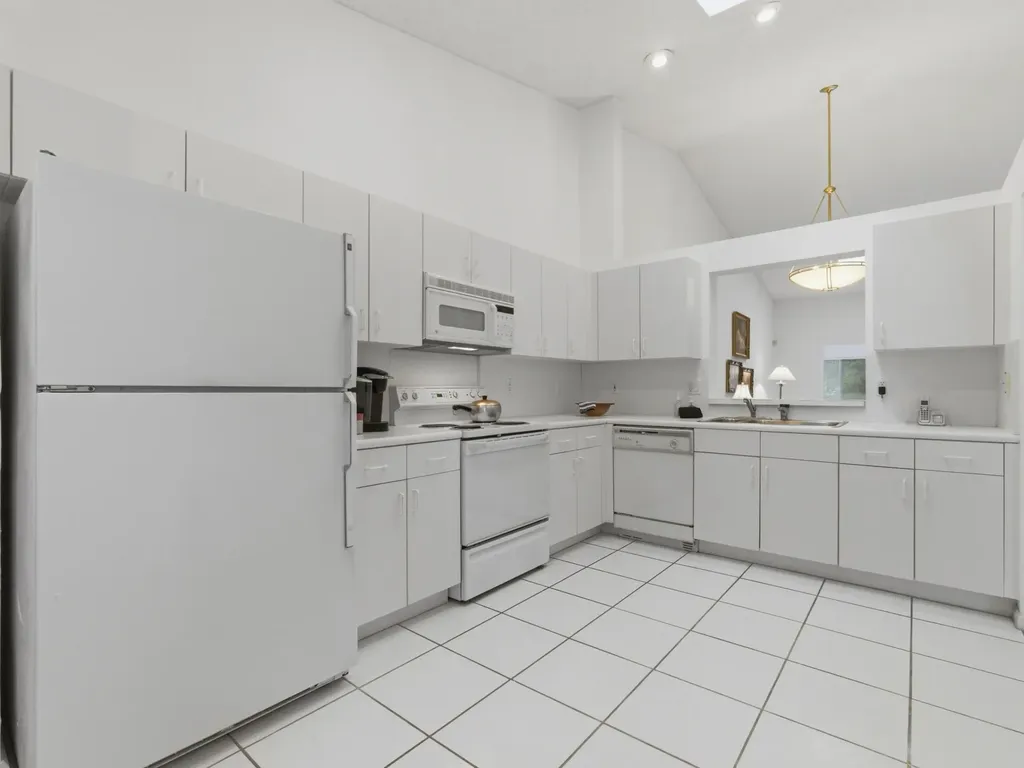 7615 Seafoam Court Boynton Beach FL 33437