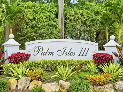 7615 Seafoam Court Boynton Beach FL 33437