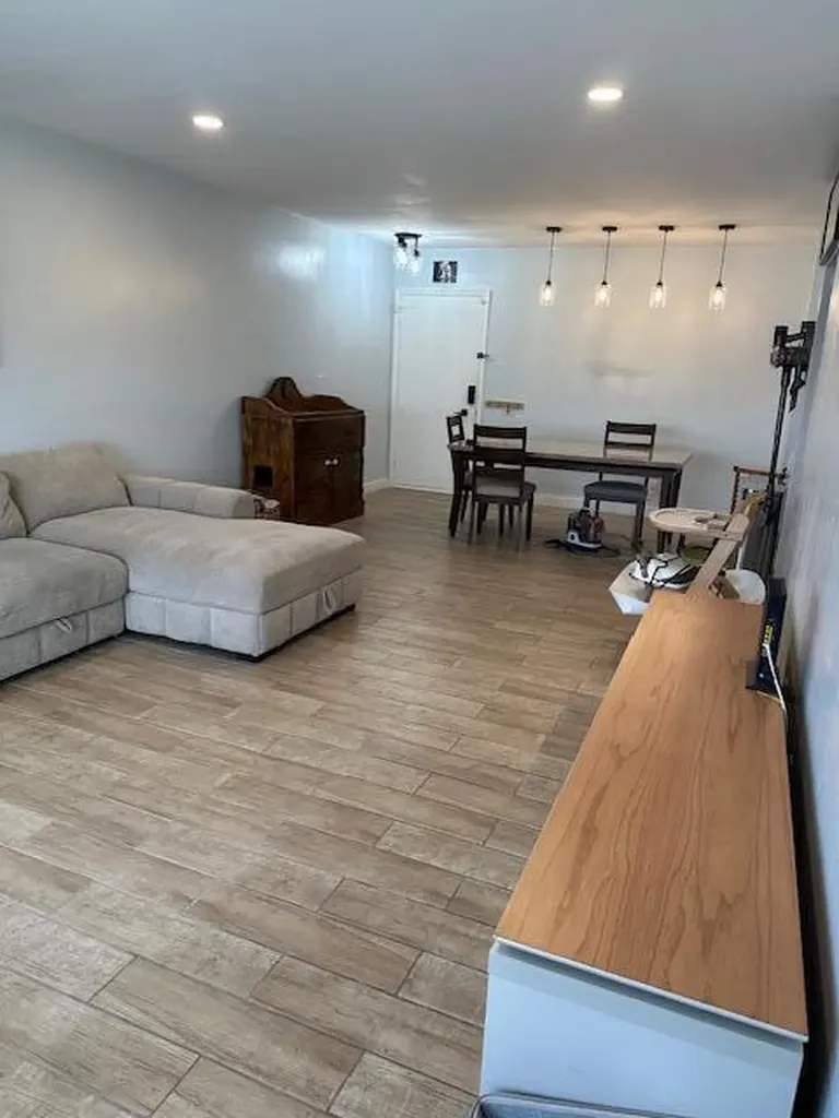 2220 NE 68th Street Fort Lauderdale FL 33308