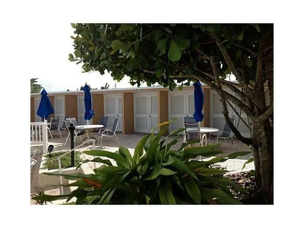 2220 NE 68th Street Fort Lauderdale FL 33308