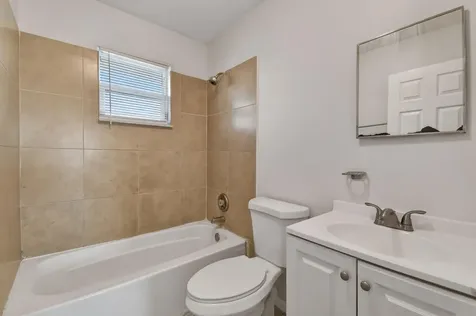 1618 W 26th Court Riviera Beach FL 33404