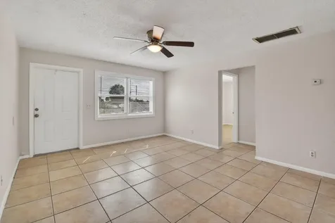 1618 W 26th Court Riviera Beach FL 33404