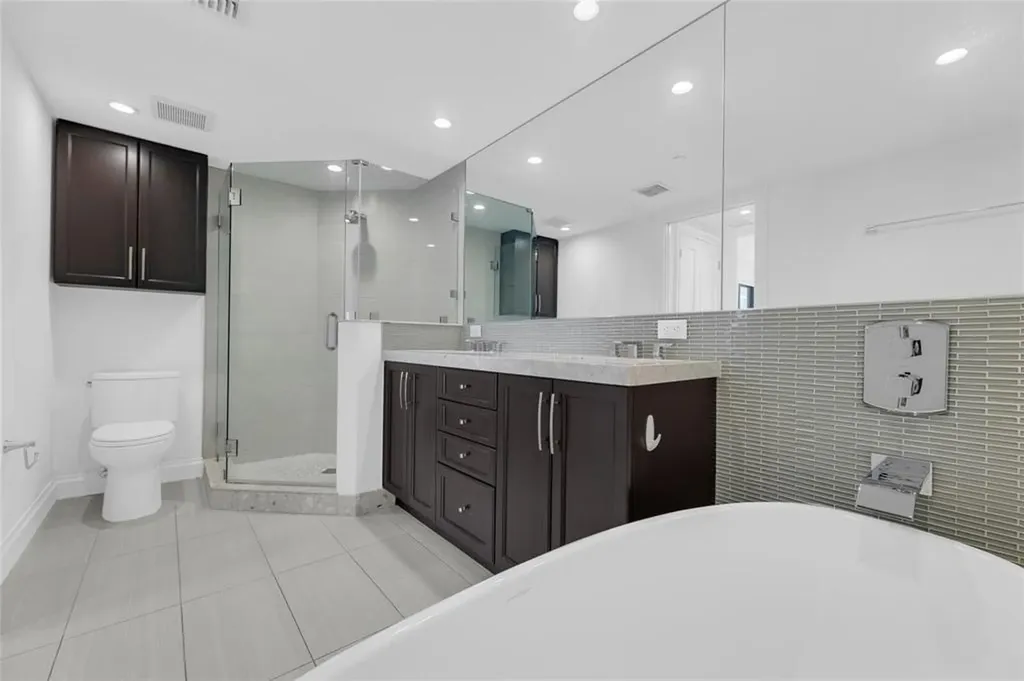 1532 SE 12th Street Fort Lauderdale FL 33316