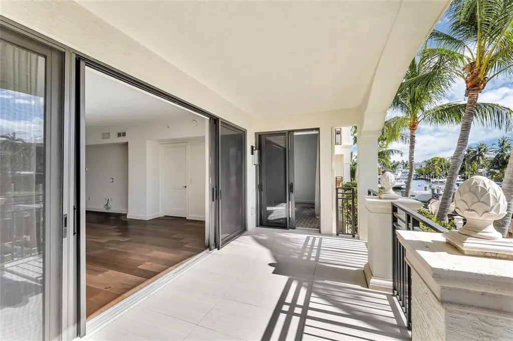 1532 SE 12th Street Fort Lauderdale FL 33316