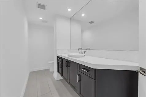 1532 SE 12th Street Fort Lauderdale FL 33316