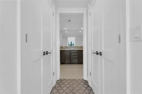1532 SE 12th Street Fort Lauderdale FL 33316