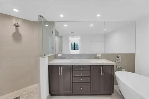 1532 SE 12th Street Fort Lauderdale FL 33316