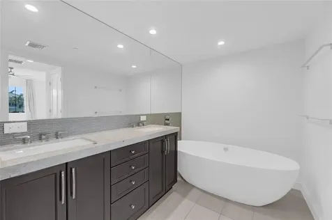 1532 SE 12th Street Fort Lauderdale FL 33316