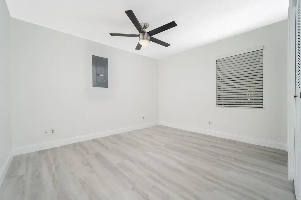 481 SW Voltair Terrace Port St Lucie FL 34984
